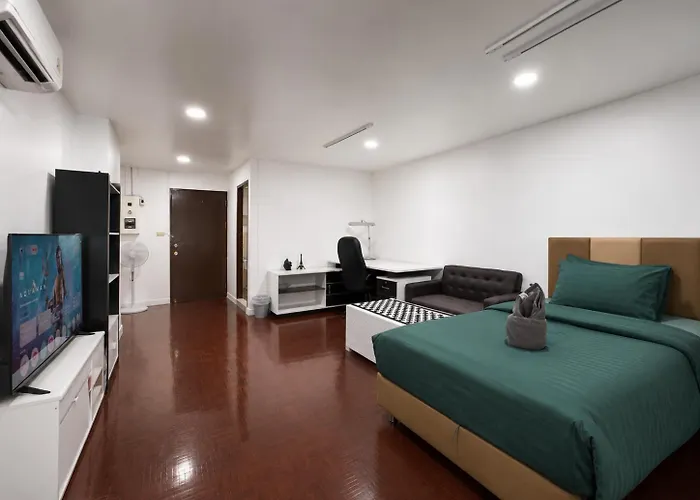 Remote Work Ready 50sqm Work Desk Sleeps 3 Lejlighed