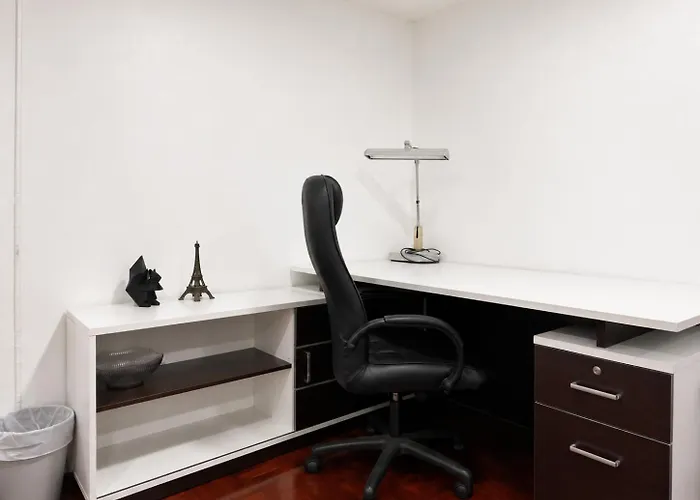 Remote Work Ready 50sqm Work Desk Sleeps 3